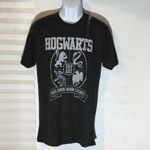Hogwarts t shirt